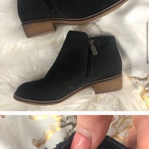 Blondo gray waterproof booties size 7